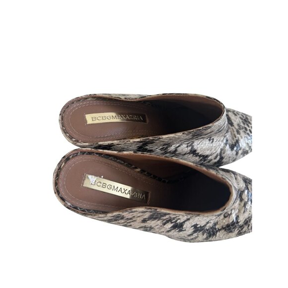 BCBGMAXAZRIA  Snake Print Leather Mules Heels Size 7.5 - Picture 5 of 8
